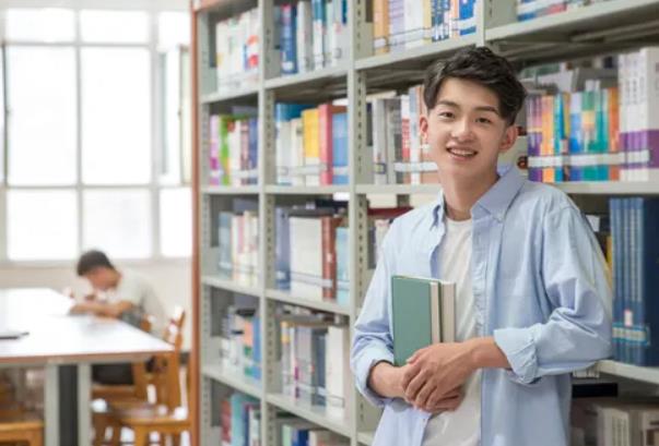 最适合在大学创业项目(适合大学生的创业项目有哪些？)